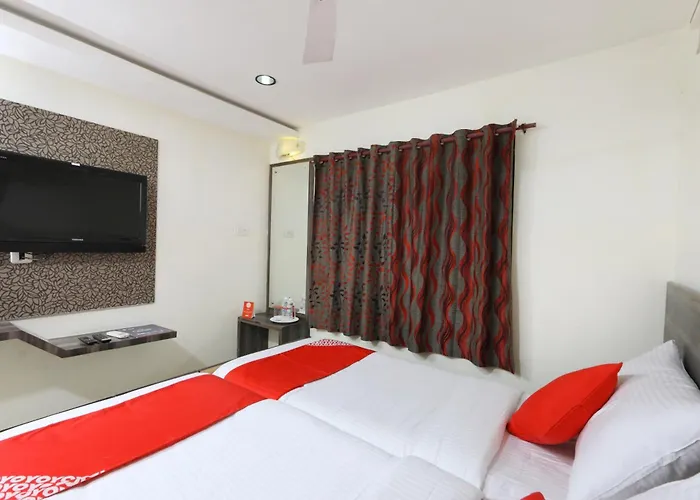 Hotel O The Oaks Residency Chennai